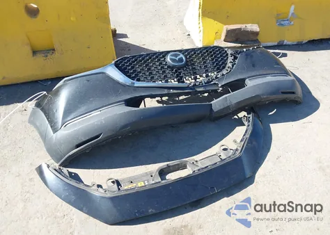 2020 Mazda Cx-30 Select Package z USA, uszkodzony, nr VIN 3MVDMBCL0LM116905